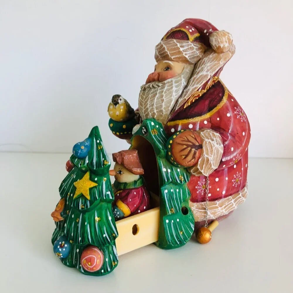 Derevo Collection G. DeBrekht‎ Secret Surprise Santa Box Figurine Box